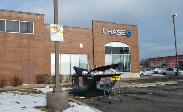 Photo of Chase Bank