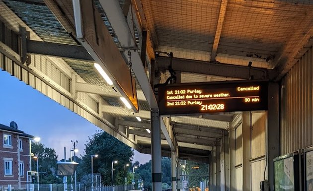 Photo of Reedham (Surrey) Train Station - Southern Railway