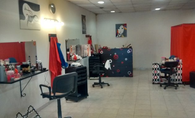 Foto de Ambas Coiffeur