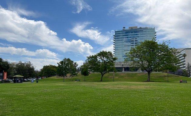 Photo of Hancock Park