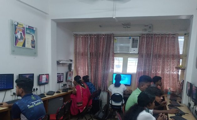 Photo of Keerti Computer Institute Ghatkopar West Station