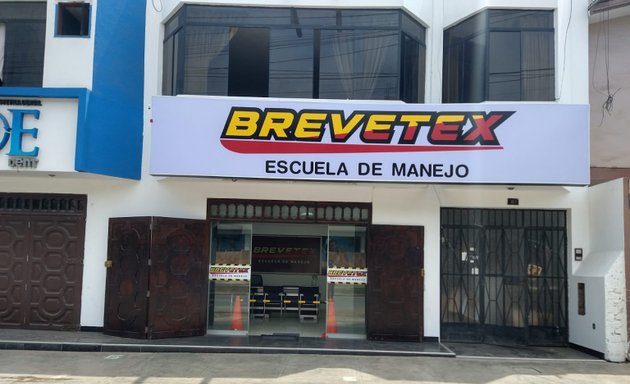 Foto de Escuela de Manejo BREVETEX