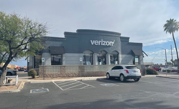 Photo of Verizon Authorized Retailer - Cellular Sales