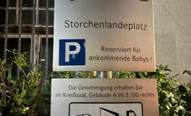 Foto von Parkplatz Krankenhaus