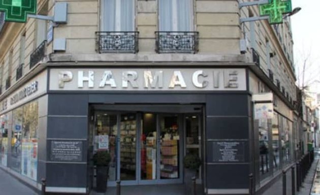 Photo de Grande Pharmacie du 20e