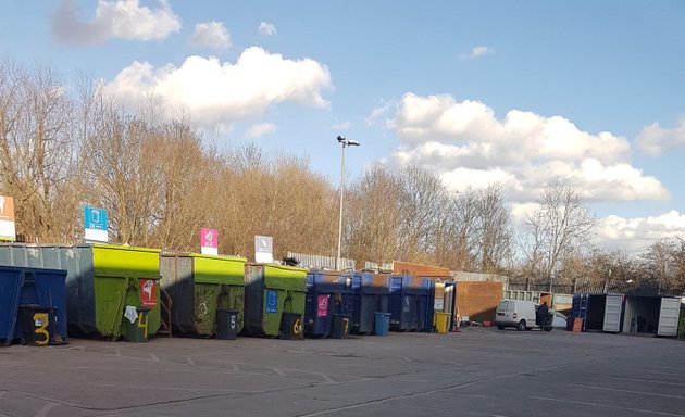 Photo of Chigwell Road Reuse and Recycling Centre
