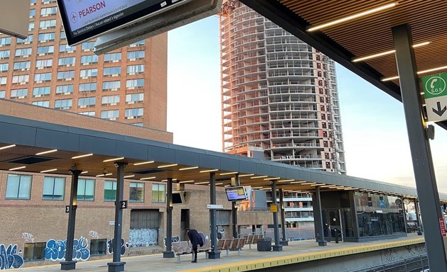 Photo of Bloor GO Station Passenger Pickup Loop