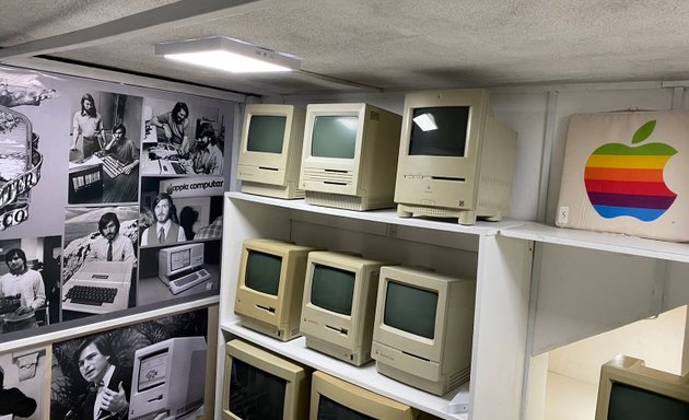 Foto de Apple Garage Museum