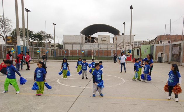 Foto de Polideportivo Municipal Antares