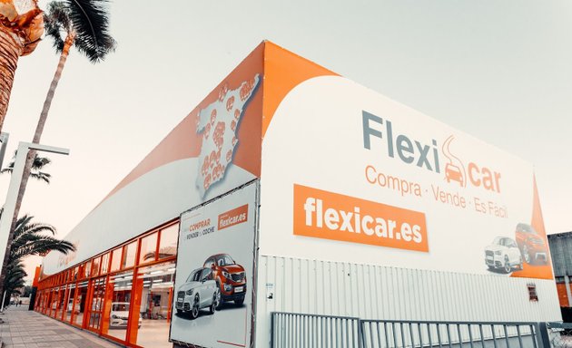 Foto de Flexicar Tarragona | Concesionario de coches de segunda mano