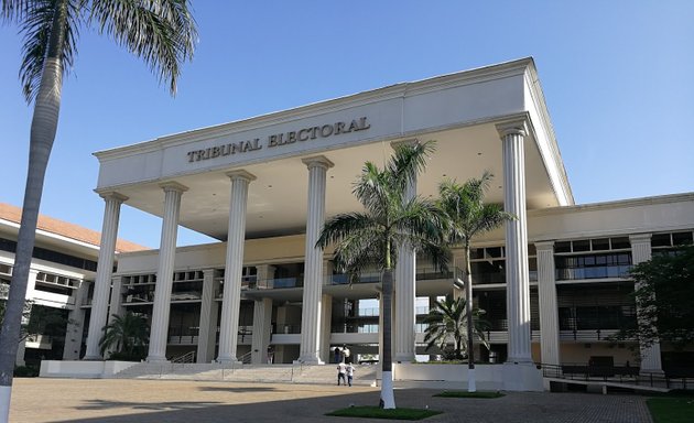 Foto de Tribunal Electoral - Tumba Muerto