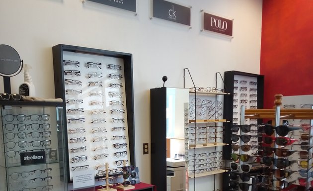 Photo of Glasses Gallery at Hudson's Bay - Polo Park