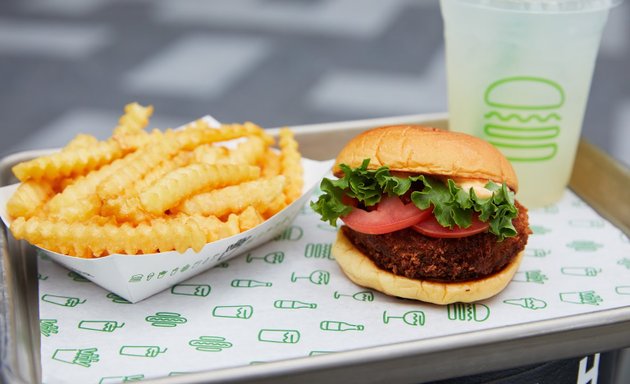 Photo of Shake Shack Willis Tower