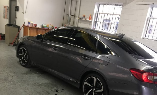 Photo of Diversey Window Tinting