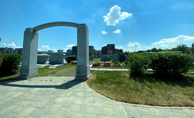 Photo of Baron De Hirsch - Back River Cemeteries Inc