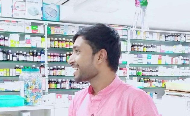 Photo of Noble Chemist