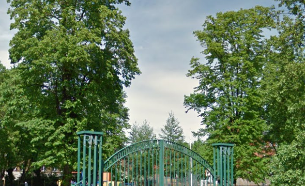 Photo of Royal Northern Gardens