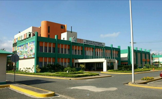 Foto de Instituto de Innovación en Biotecnología e Industria (IIBI)