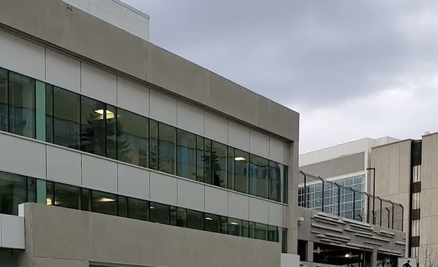 Photo of Calgary Foothills Hospital