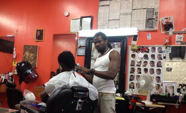 Photo of Marvin Cut-Class Barber Shop