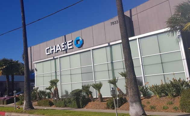 Photo of Chase Bank