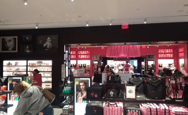 Photo of Victoria's Secret & PINK