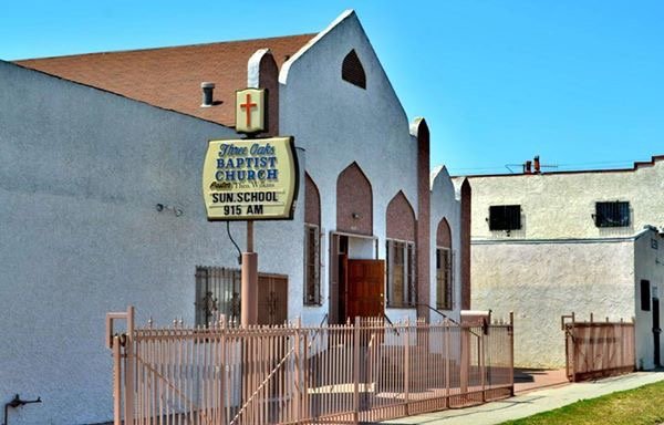 Photo of Three Oaks Baptist Church
