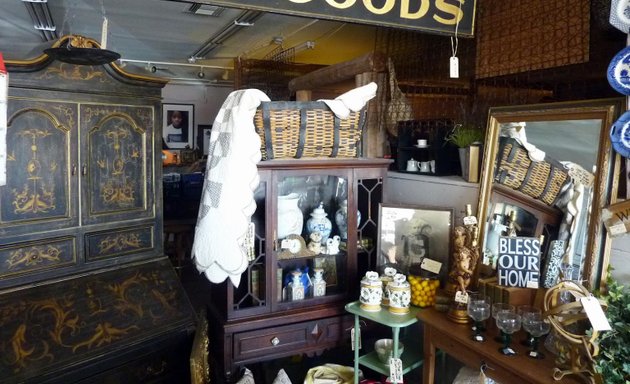 Photo of Camelback Antiques