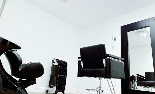 Photo of BeRadiant Salon Suites