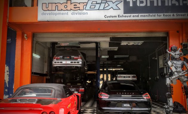 Photo of under6ix Exhaust