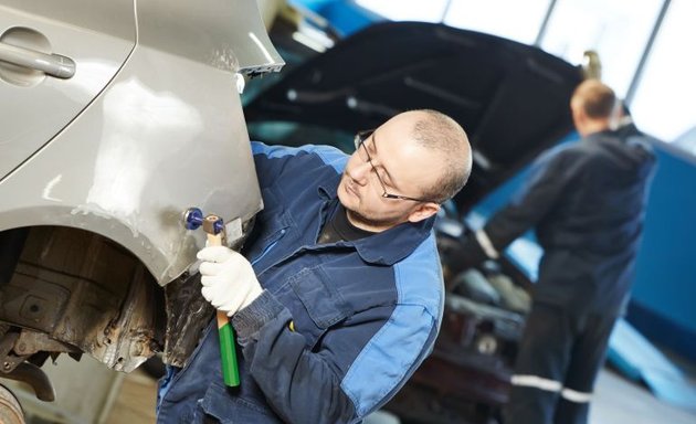 Photo of Leading Edge Auto Body & Mechanical Repair
