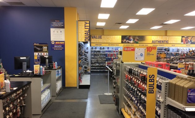 Photo of NAPA Edmonton - Main Counter