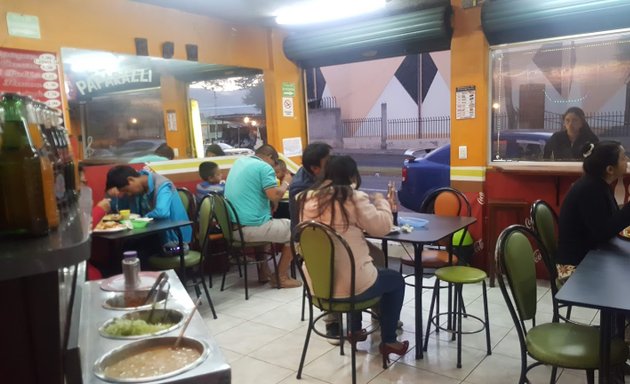 Foto de el Paparazzi Burguer Bros