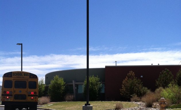 Photo of Manzano Mesa Elementary School