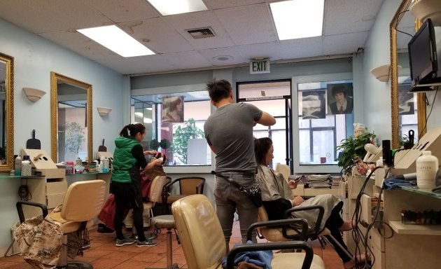 Photo of Bubble Hair Salon