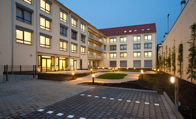 Foto von Zentrum für Betreuung und Pflege Phönix Köln-Weidenpesch
