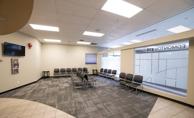 Photo of Edmonton Eye Clinic