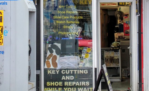 Photo of Crwys Key Cutting