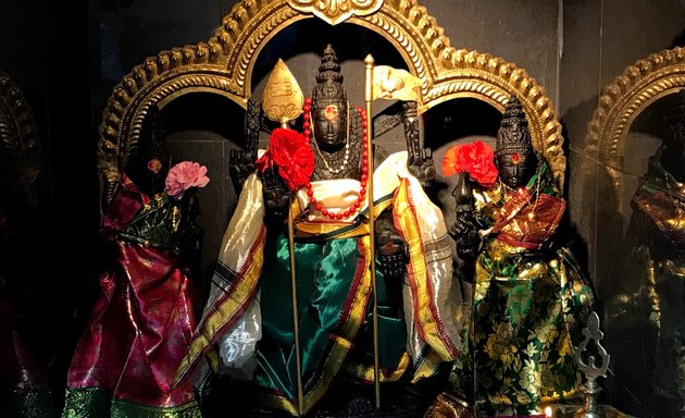 Foto von Nagapooshani Ambaal Temple