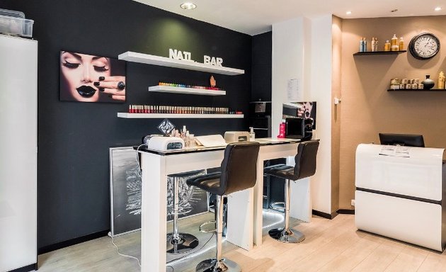 Photo de Hair station by fatou coiffure