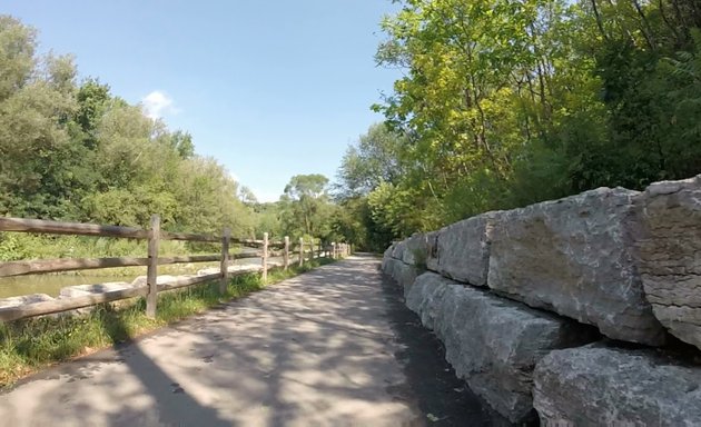 Photo of Etobicoke Valley Park