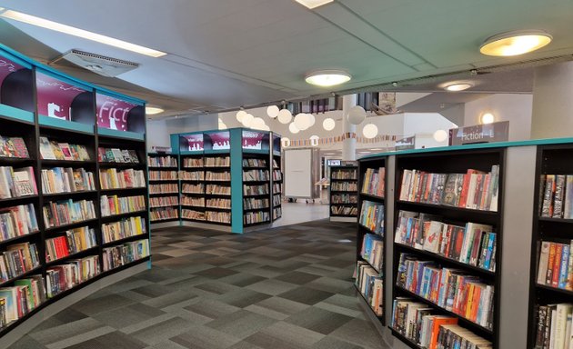 Photo of Redbridge Central Library and Museum