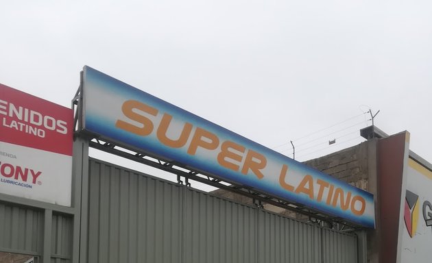 Foto de Corporación Super Latino S.A. - Oficina Independencia