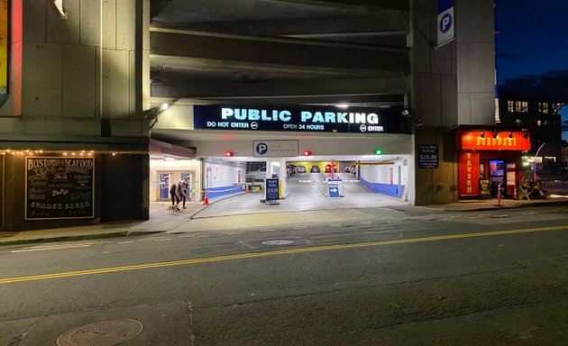 Photo of Hynes Auditorium Garage (Pilgrim Parking)