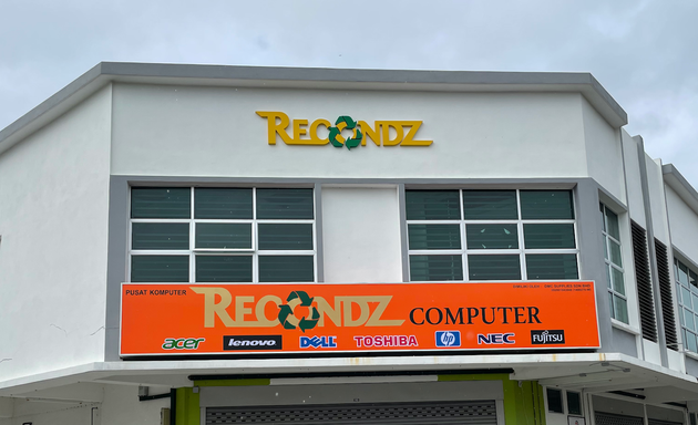 Photo of Recondz Computer
