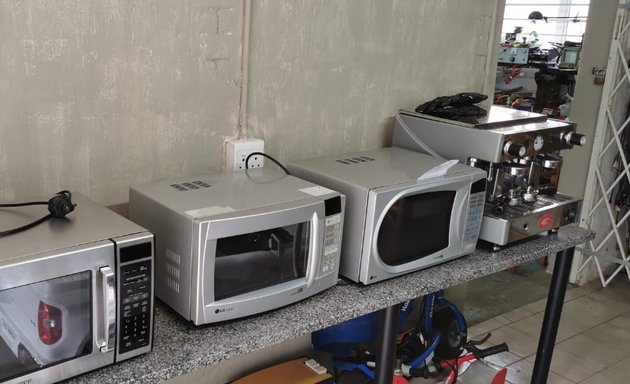 Photo of Microwave Repair