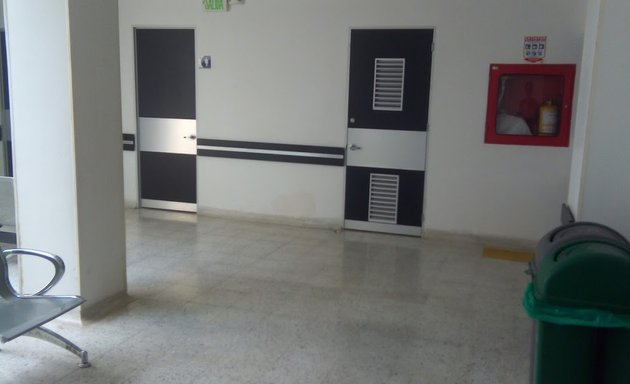 Foto de Hospital Primitivo Iglesias