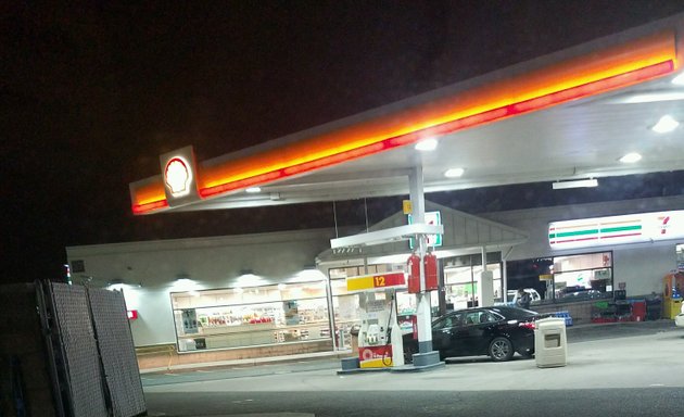 Photo of 7-Eleven