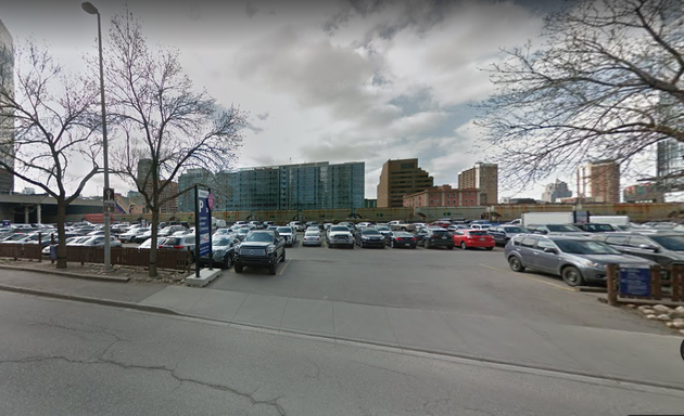 Photo of Parking Indigo Calgary - Lot 082 (Cowboys)