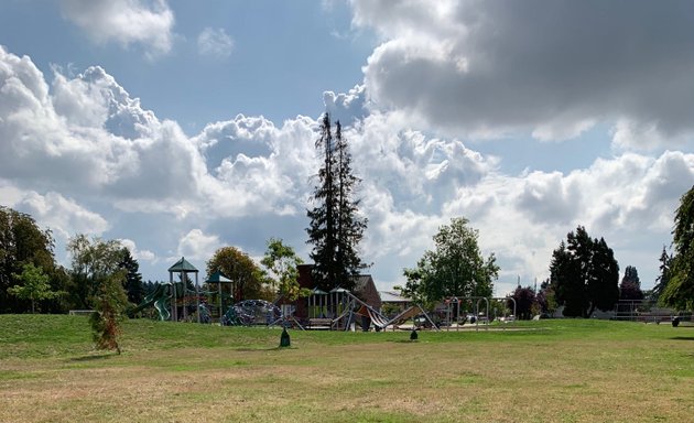 Photo of Highland Park Playground & Spraypark